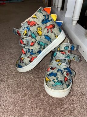 Kids High-Top Sneakers with Colorful Dinosaur Print - Multi